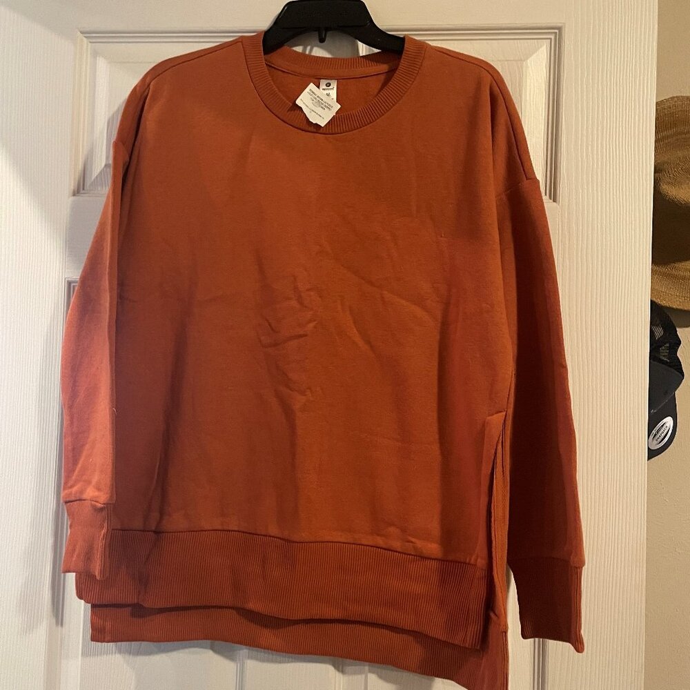NWT 90 Degree by Reflex Sweatshirt
